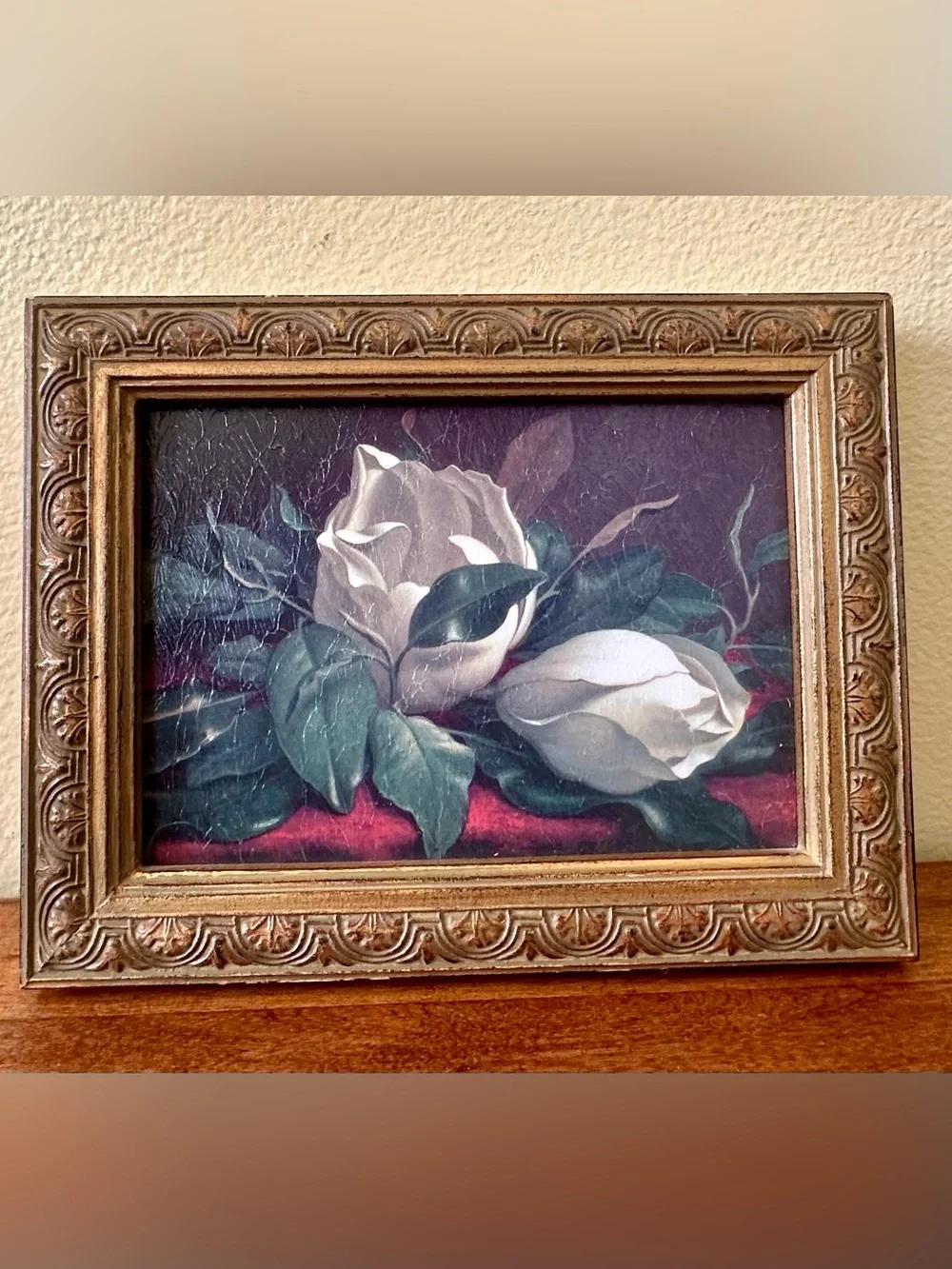 Framed Magnolia Floral Wall Art – Vintage Style Gold Frame – 8” x 6”